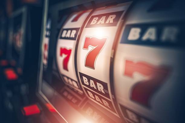 mamba196 platform interface showing slot games, live casino, and sportsbook sections